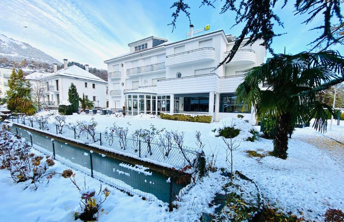 Logis Hotel Le Miramont Argelès-Gazost Eksteriør bilde
