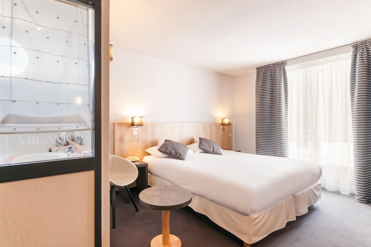 Logis Hotel Le Miramont Argelès-Gazost Eksteriør bilde